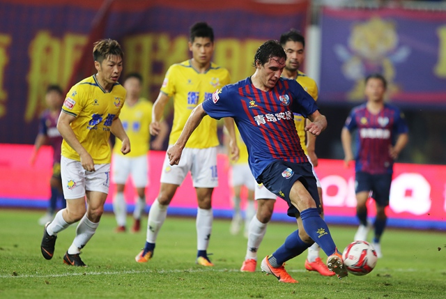 大连一方挑战青岛黄海，谁能获胜？(青岛大连的海是什么海)