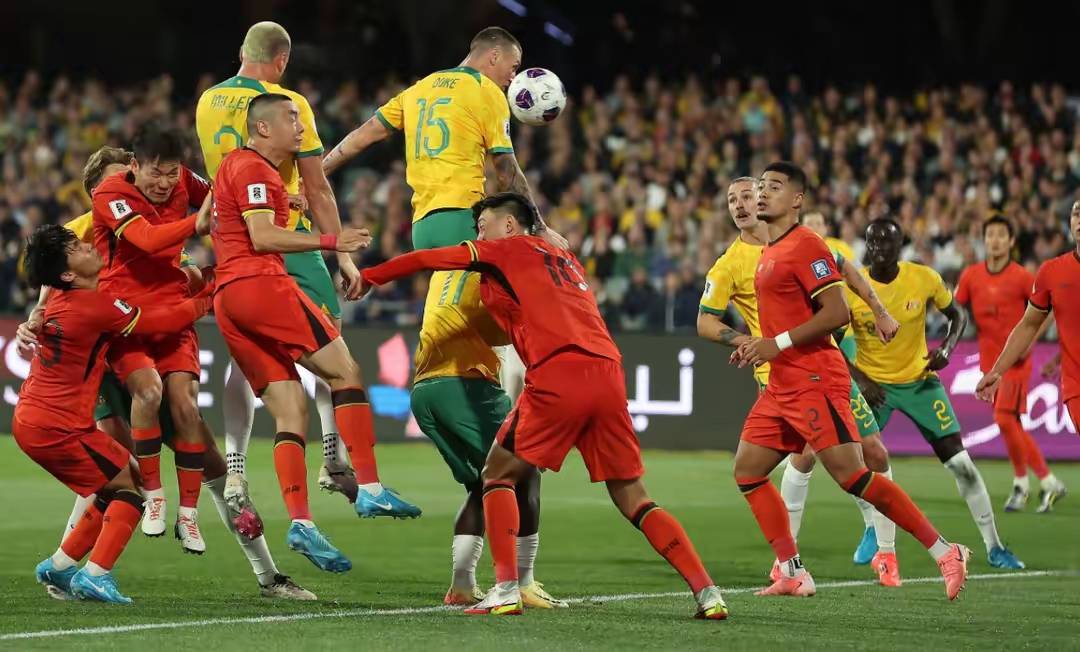 亚洲队伍在全球足球比赛中大放异彩的是谁 亚洲队伍在全球足球比赛中大放异彩的是谁